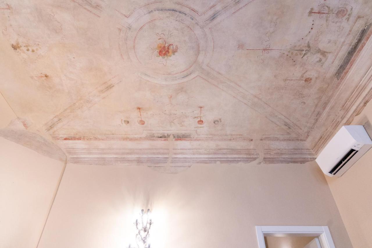 Broccaindosso 33 - Appartamento Nel Centro Storico Bologna Eksteriør billede